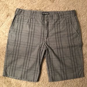 Express flat front plaid shorts 32W 10L